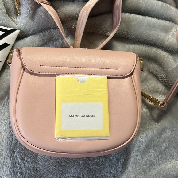 Marc Jacobs 'The J Marc Saddle bag" in rose - Picture 5 of 8
